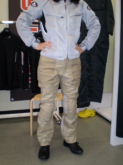 クシタニ K-1055 METHOD PANTS メゾットパンツ レザーパンツ 【公式通販】